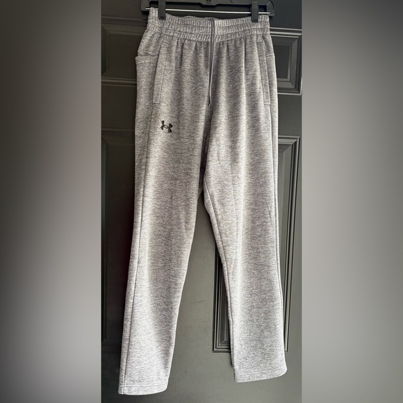 Under Armour Pants - Women’s Small Under Armour Heather Gray Jogger Sweatpants
